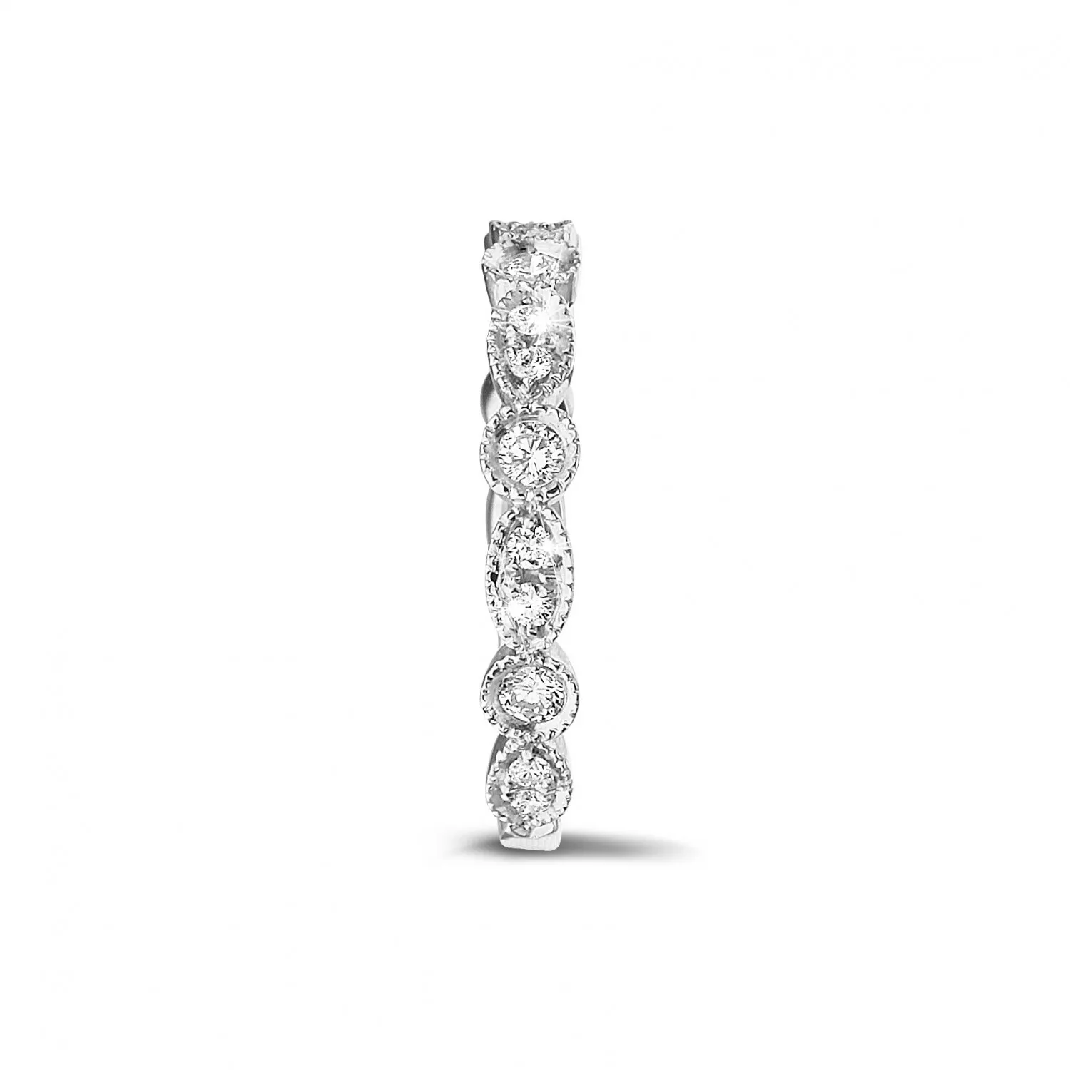 0.30 quilates alianza de combinación de diamantes en oro blanco con diseño de marquesa 