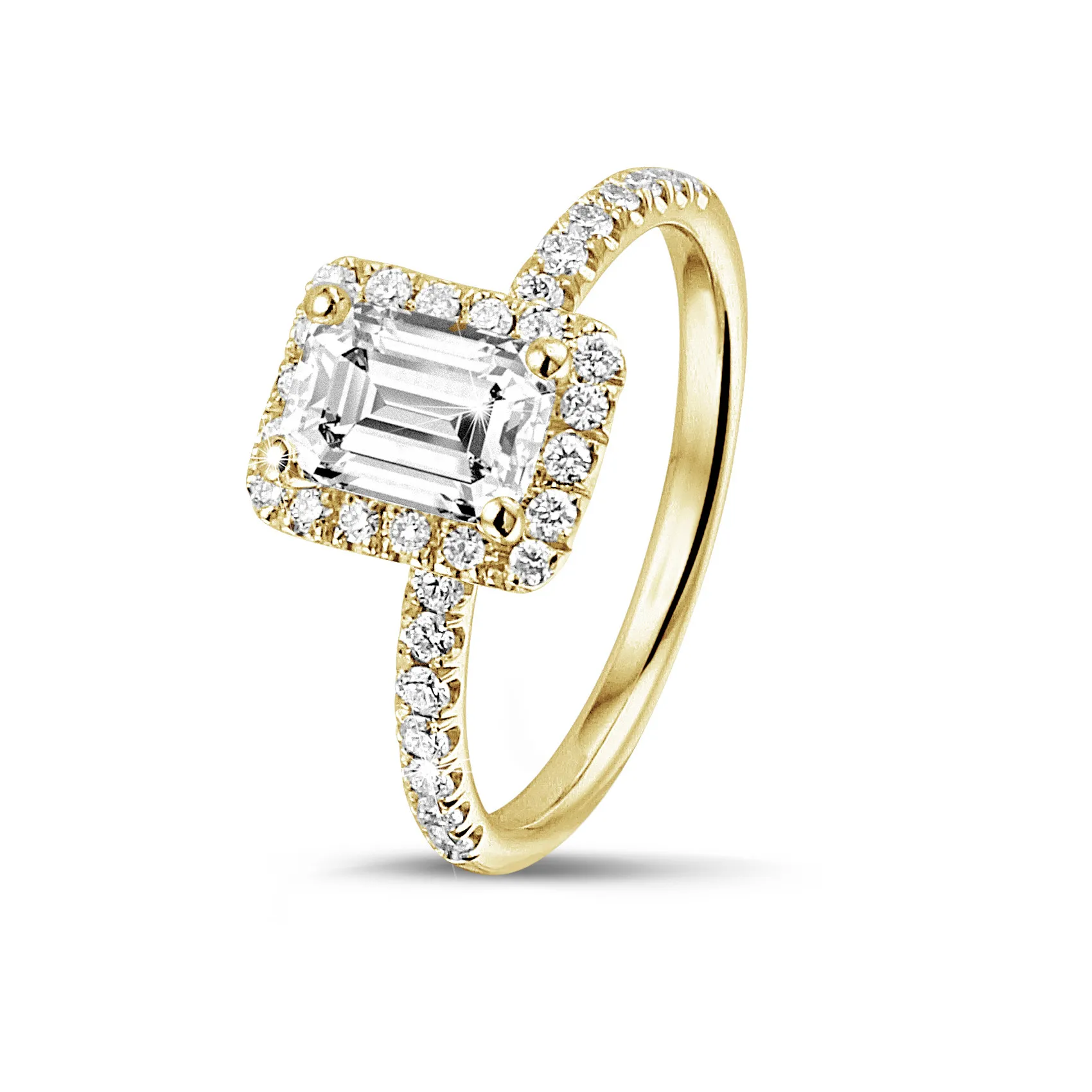 1.00 quilates halo anillo solitario con diamante talla esmeralda en oro amarillo con diamantes redondos 