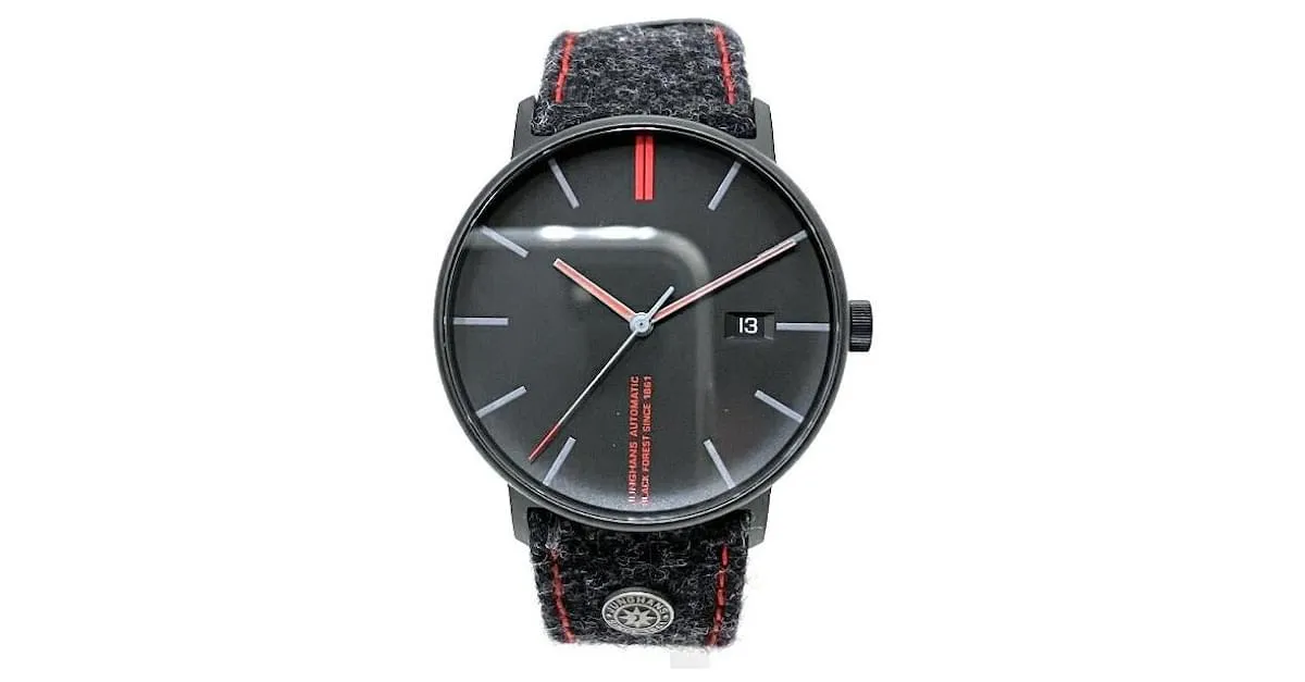 & Other Stories Reloj automático Junghans Black Forest Edition en excelente estado Negro 