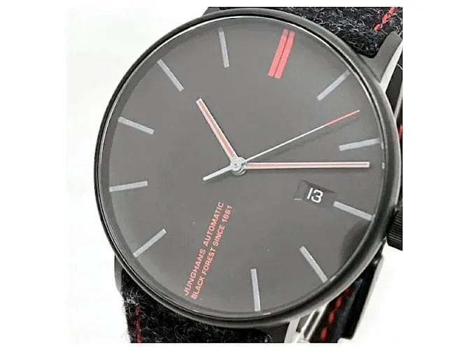 & Other Stories Reloj automático Junghans Black Forest Edition en excelente estado Negro 