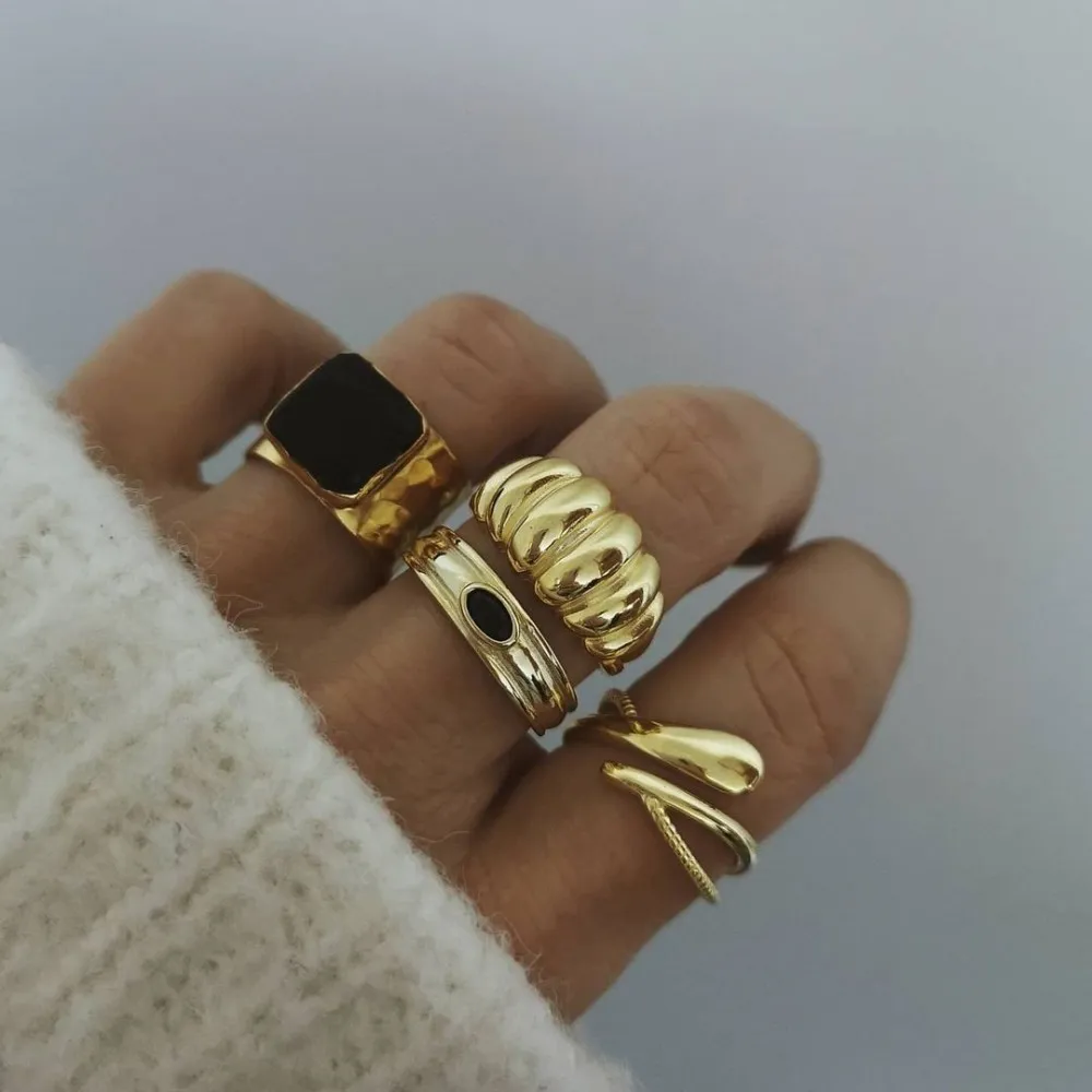 Anillo Tai Espinela Oro