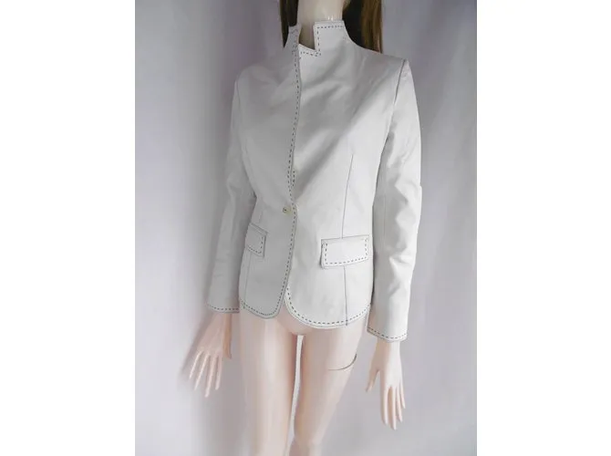 Balmain Chaqueta de cuero con cuello alto Blanco 