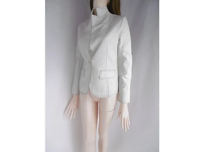 Balmain Chaqueta de cuero con cuello alto Blanco 