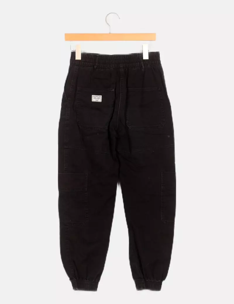 Bershka Jeans cargo negro