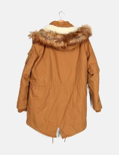 Bershka Parka beige capucha