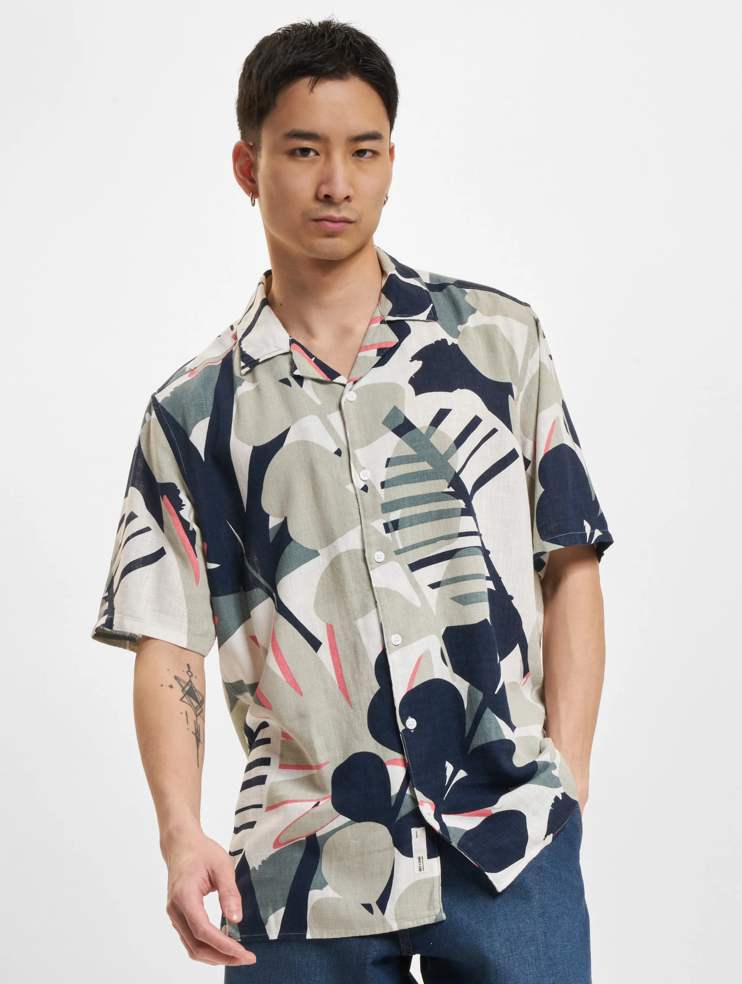Bertil Reg Visc Linen AOP