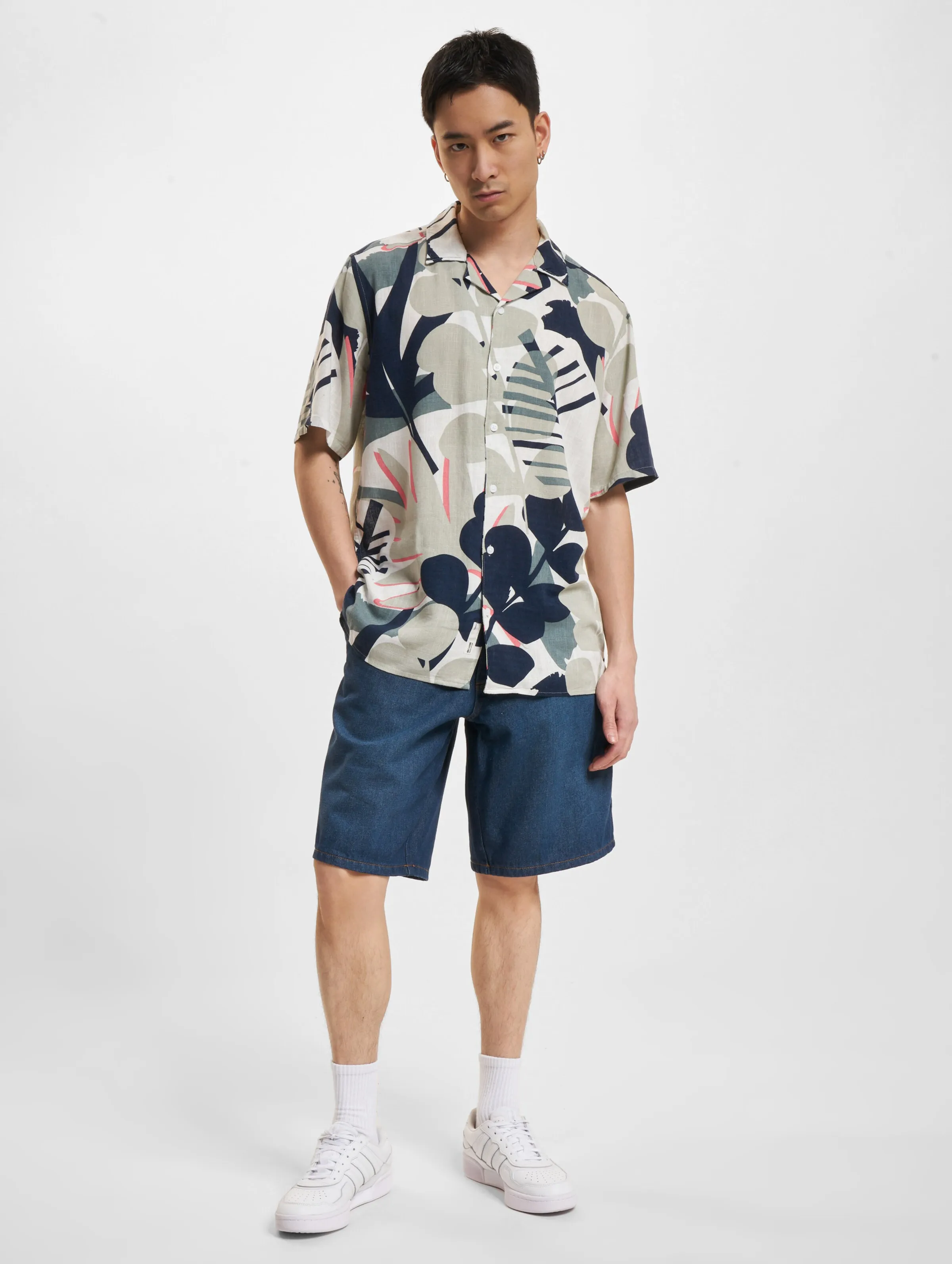 Bertil Reg Visc Linen AOP