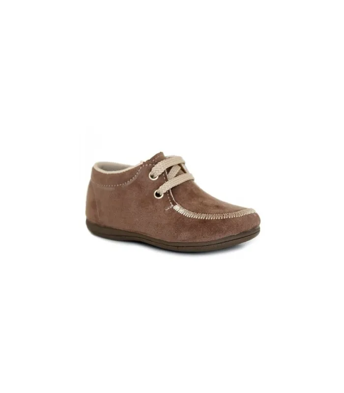 Blucher ante taupe