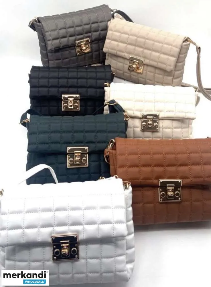 Bolsos de mujer con un toque de moda y excelente mano de obra disponibles para la venta al por mayor.