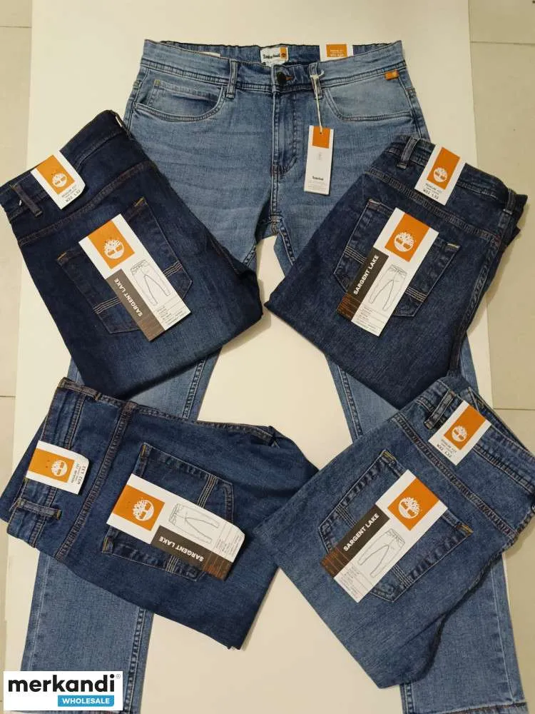 Bosque.  Pantalones vaqueros de mezclilla para hombre. Oferta de STOCKLOT. ¡Oferta de precio súper bajo!