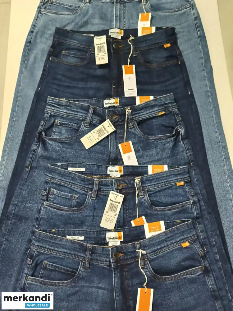 Bosque.  Pantalones vaqueros de mezclilla para hombre. Oferta de STOCKLOT. ¡Oferta de precio súper bajo!