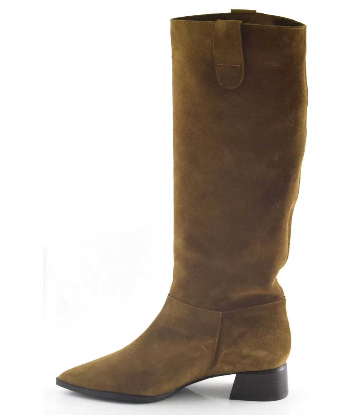 Botas de caña alta en serraje