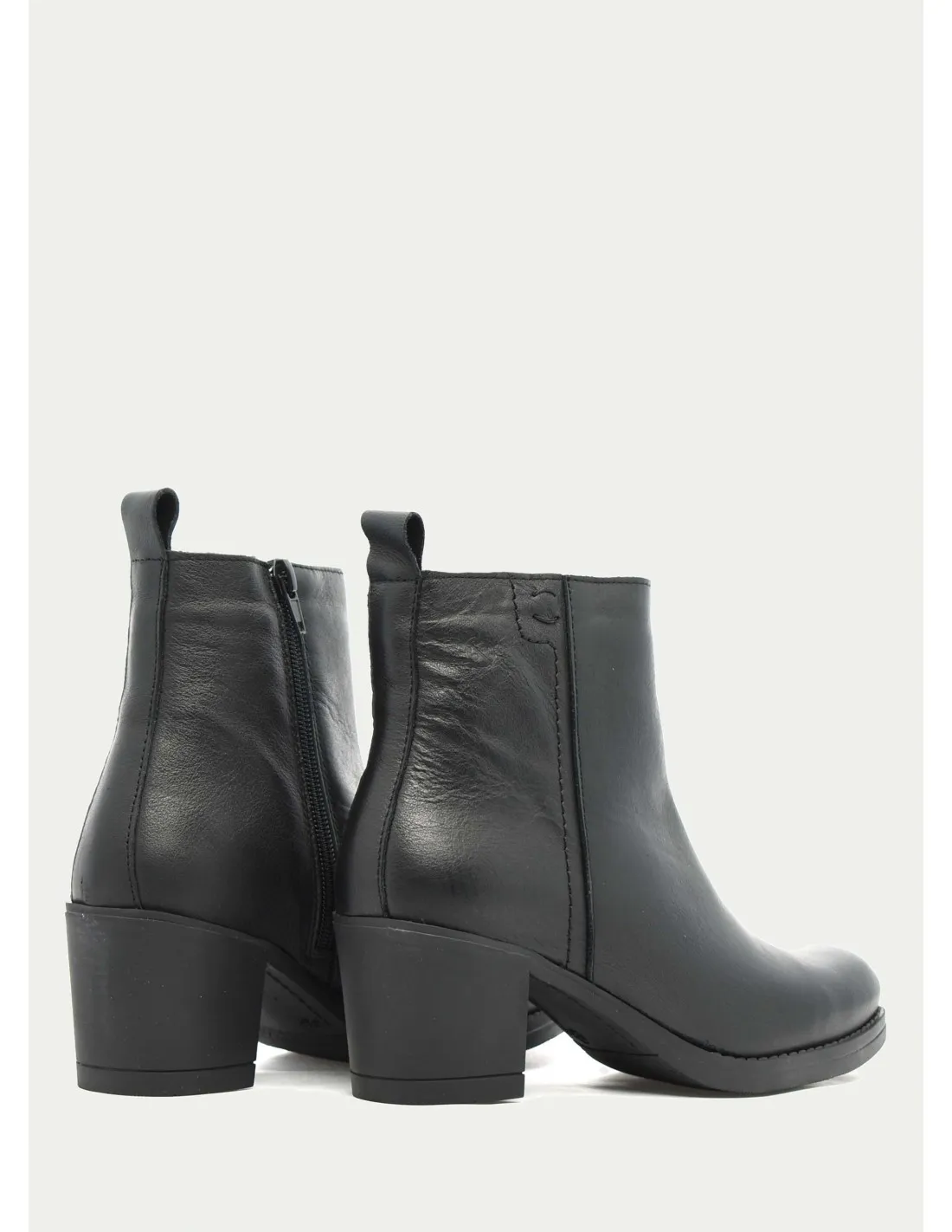 BOTAS Y BOTINES YOKONO LILLE NEGRO 