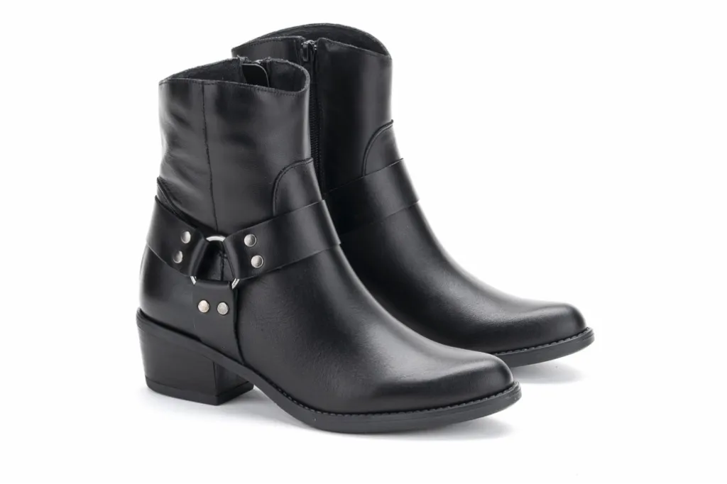 BOTIN COWBOY PIEL NEGRA PISO DAKOTA