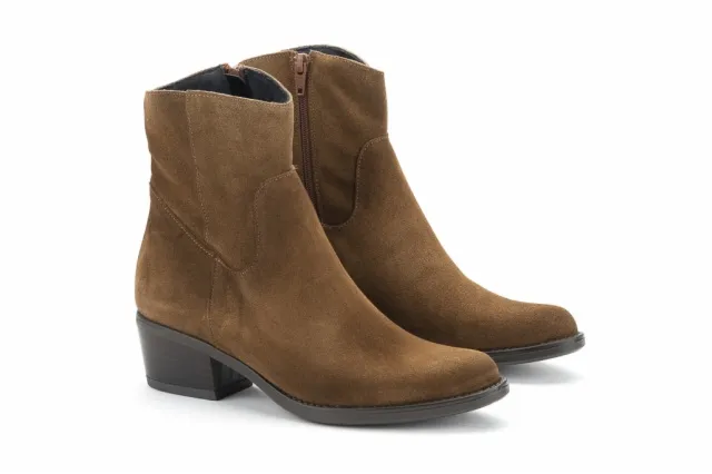 BOTIN COWBOY SERRAJE TOSTADO PISO DAKOTA
