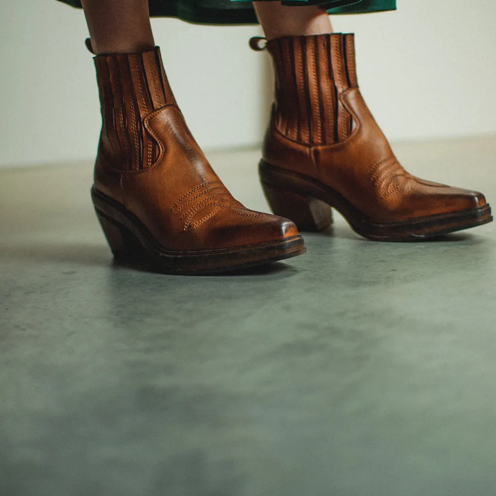 BOTIN  ELENA IACHI  E3105 WASH SAX SUGHERO