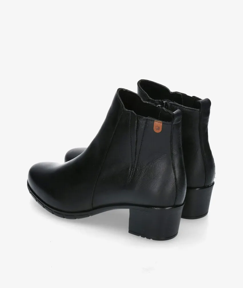BOTIN VALERIA’S 9544 NEGRO