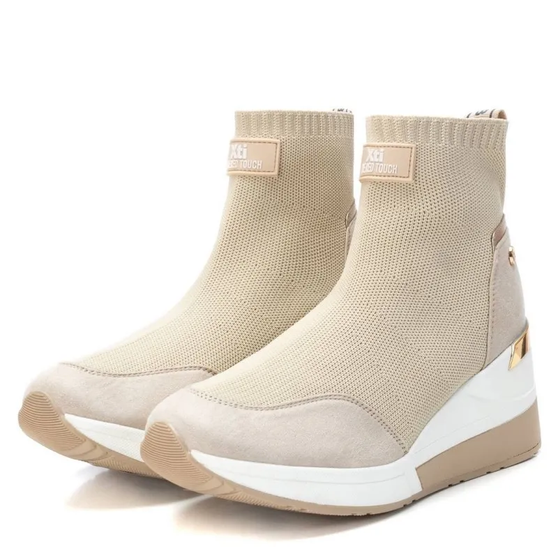 Botín de mujer XTI 044172 Beige