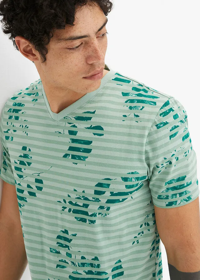 Camiseta con escote en V Verde de rayas horizontales