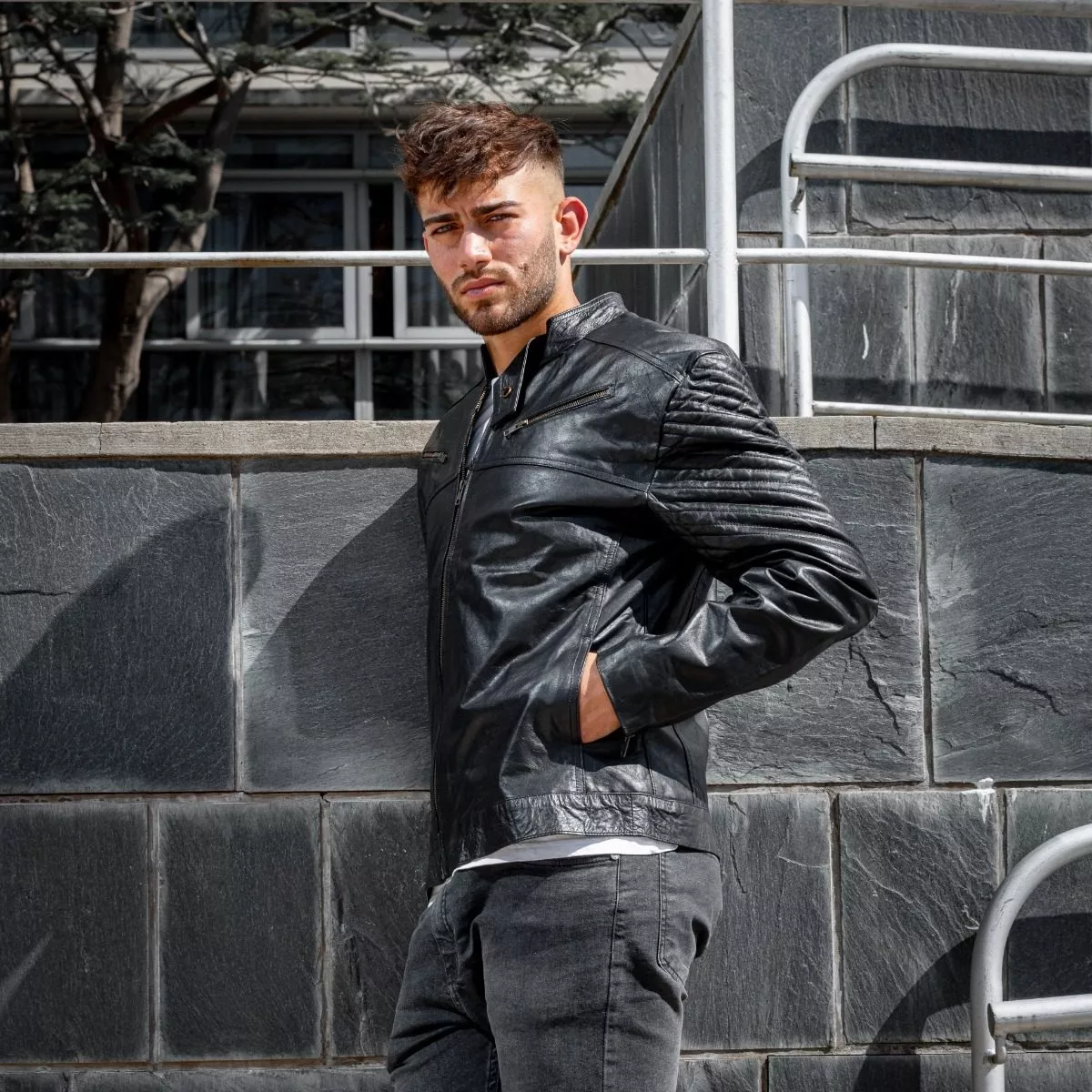 CAMPERA DE CUERO VACUNO 100% LEGITIMO DE HOMBRE ART: 04COMB