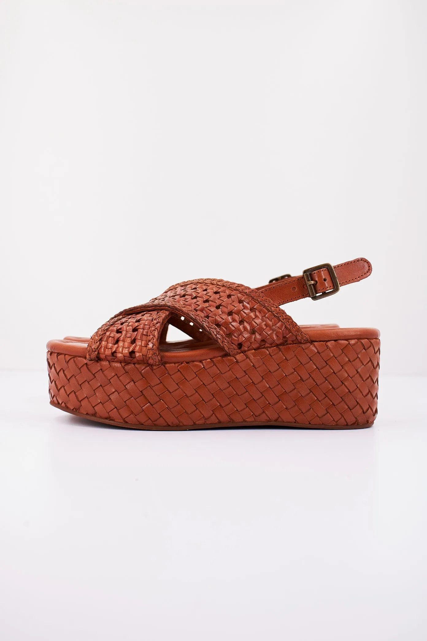 CARMELA 161638c