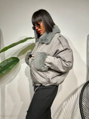 Cazadora Oversize Pelo MISCHA Gris Ceniza