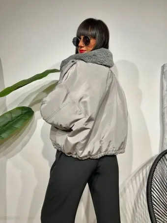 Cazadora Oversize Pelo MISCHA Gris Ceniza