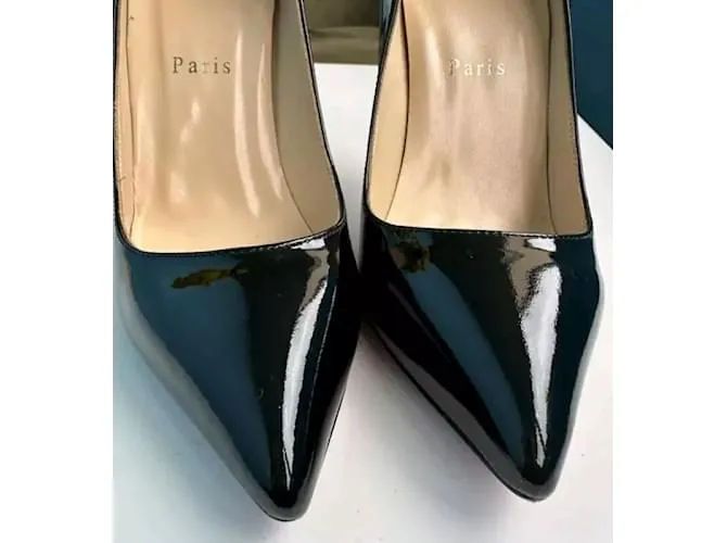 CHRISTIAN LOUBOUTIN Tacones So Kate de charol negro Talla 35IT 
