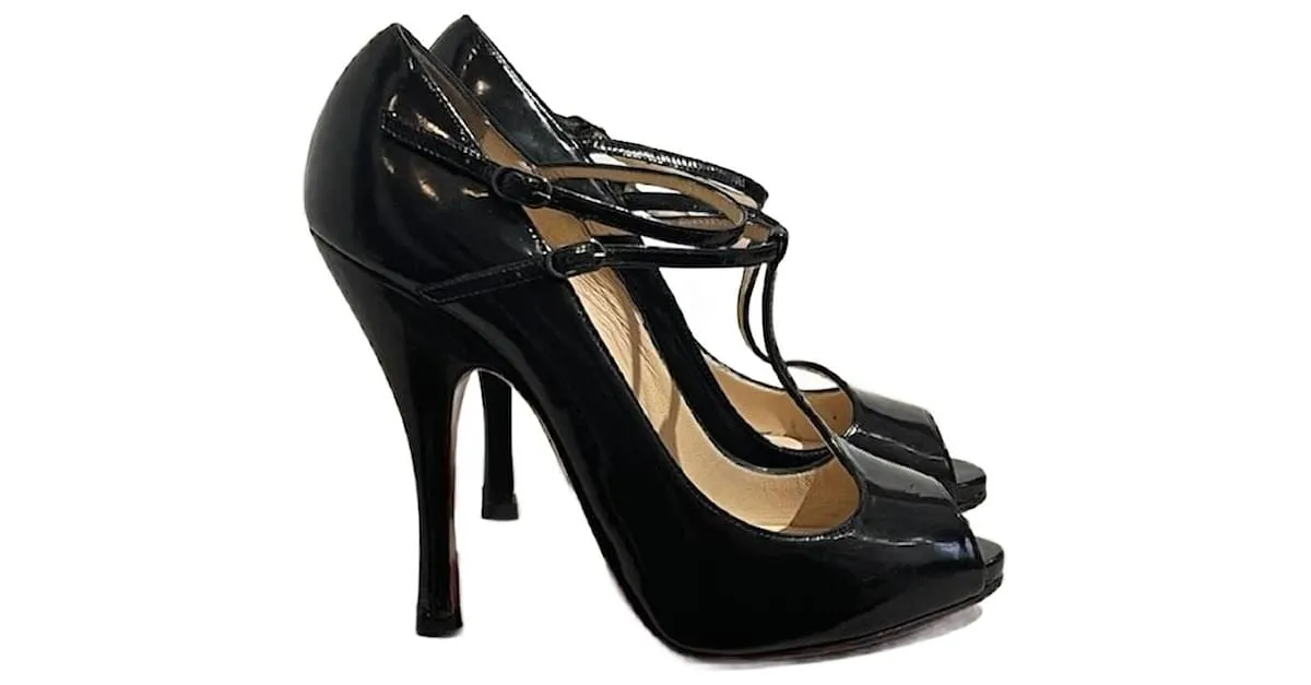 CHRISTIAN LOUBOUTIN Tacones T.UE 37 Cuero Negro 