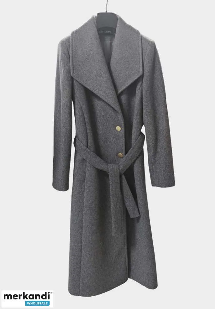 COLECCIóN DE ABRIGOS DE MUJER  VARIEDAD DE TALLAS DE LA S A LA XL, CALIDAD ITALIANA