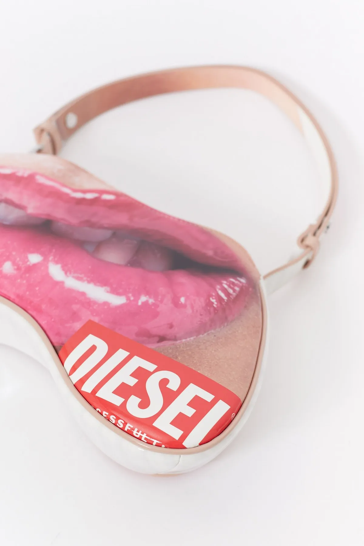 DIESEL WHITE PLAY SHOULDER BAG