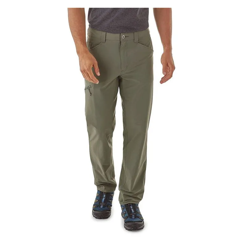EL DILEMA DE LOS PANTALONES M  REG PATAGONIA (INDUSTRIAL GREEN)