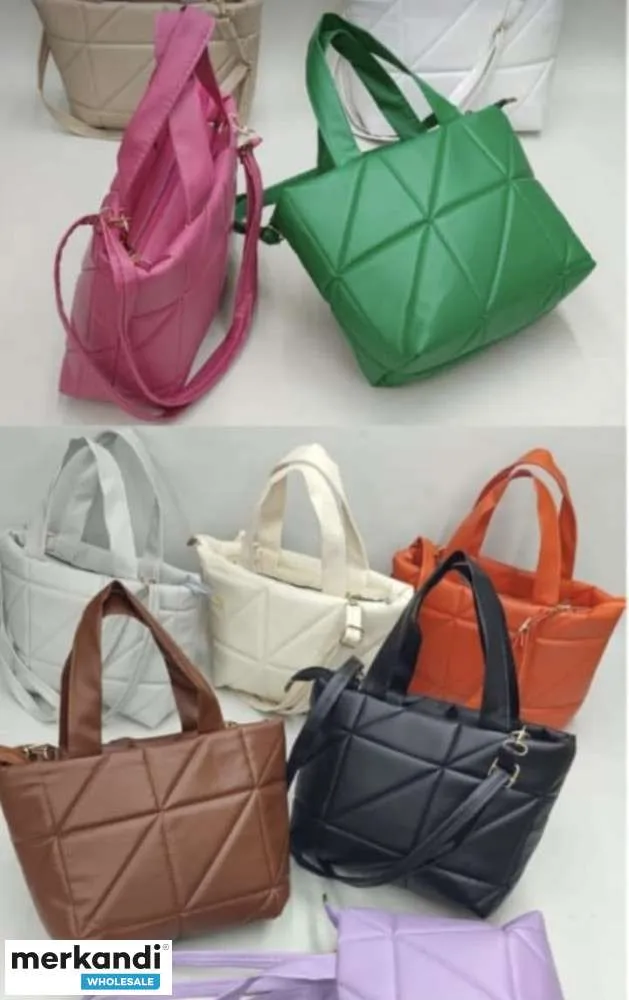 Elige entre una variedad de modelos y colores para bolsos de mujer con calidad premium.