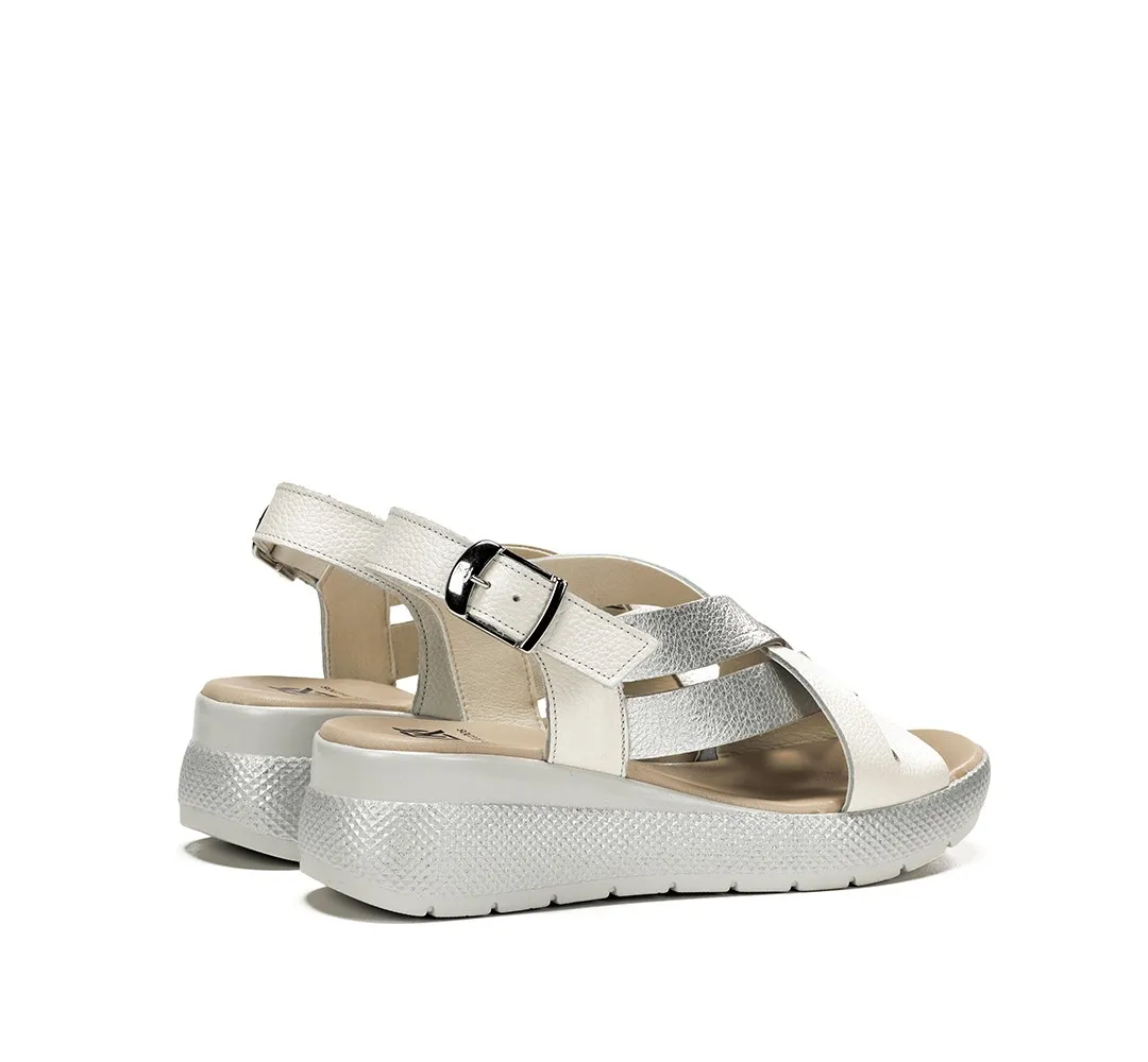 EVER D9316 Sandalia Plata