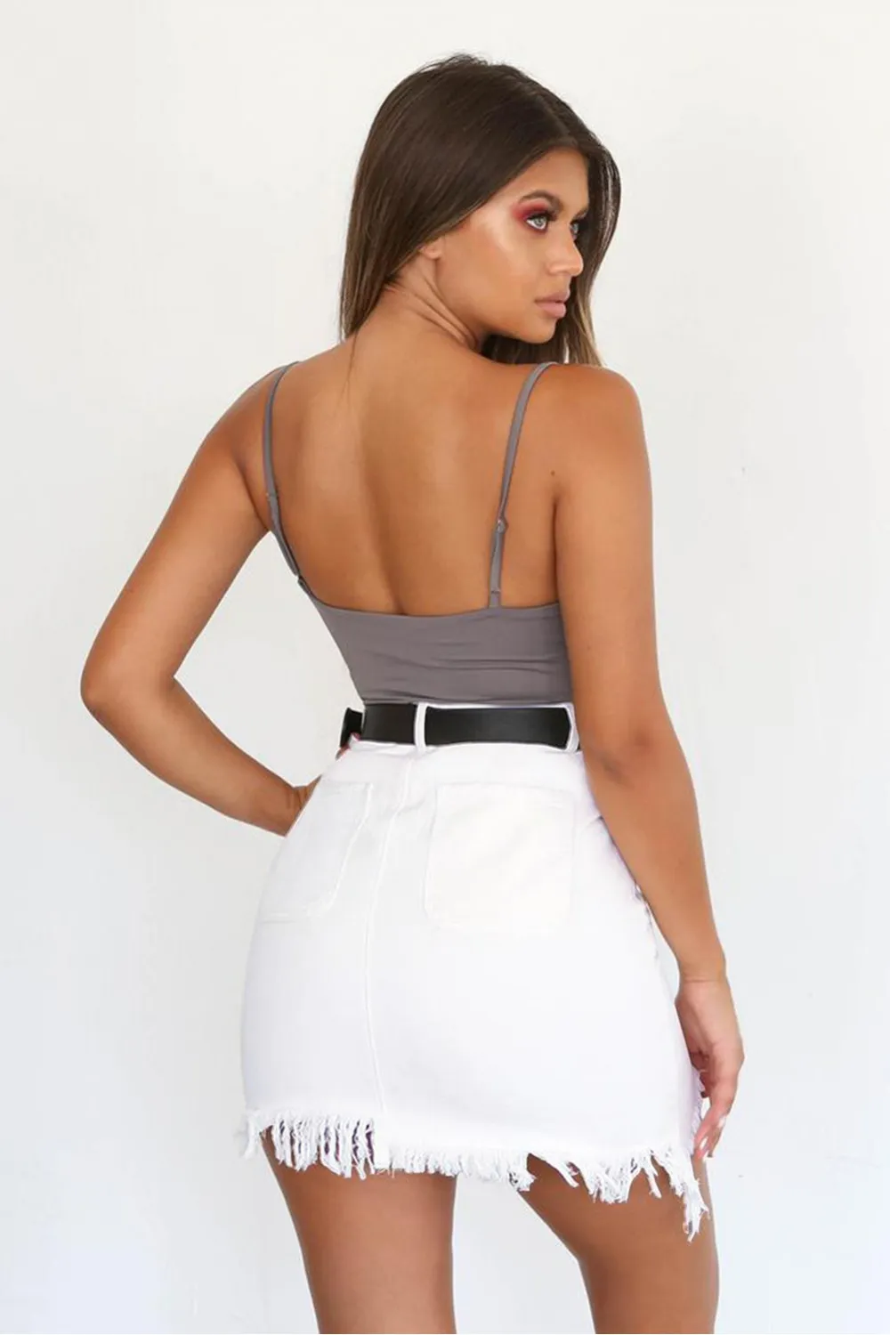 Falda corta de mezclilla blanca
