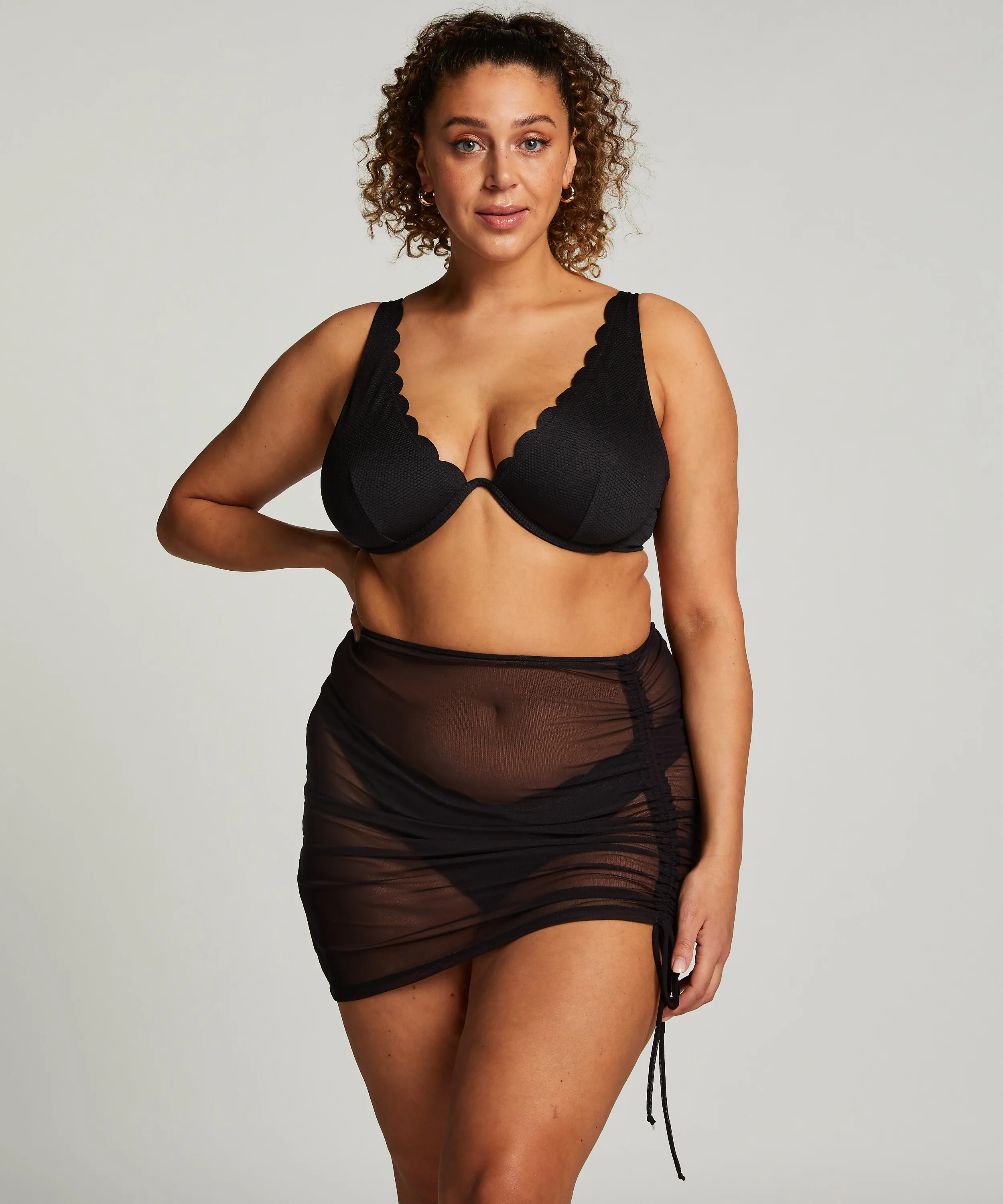 FALDA DE PLAYA  NEGRO