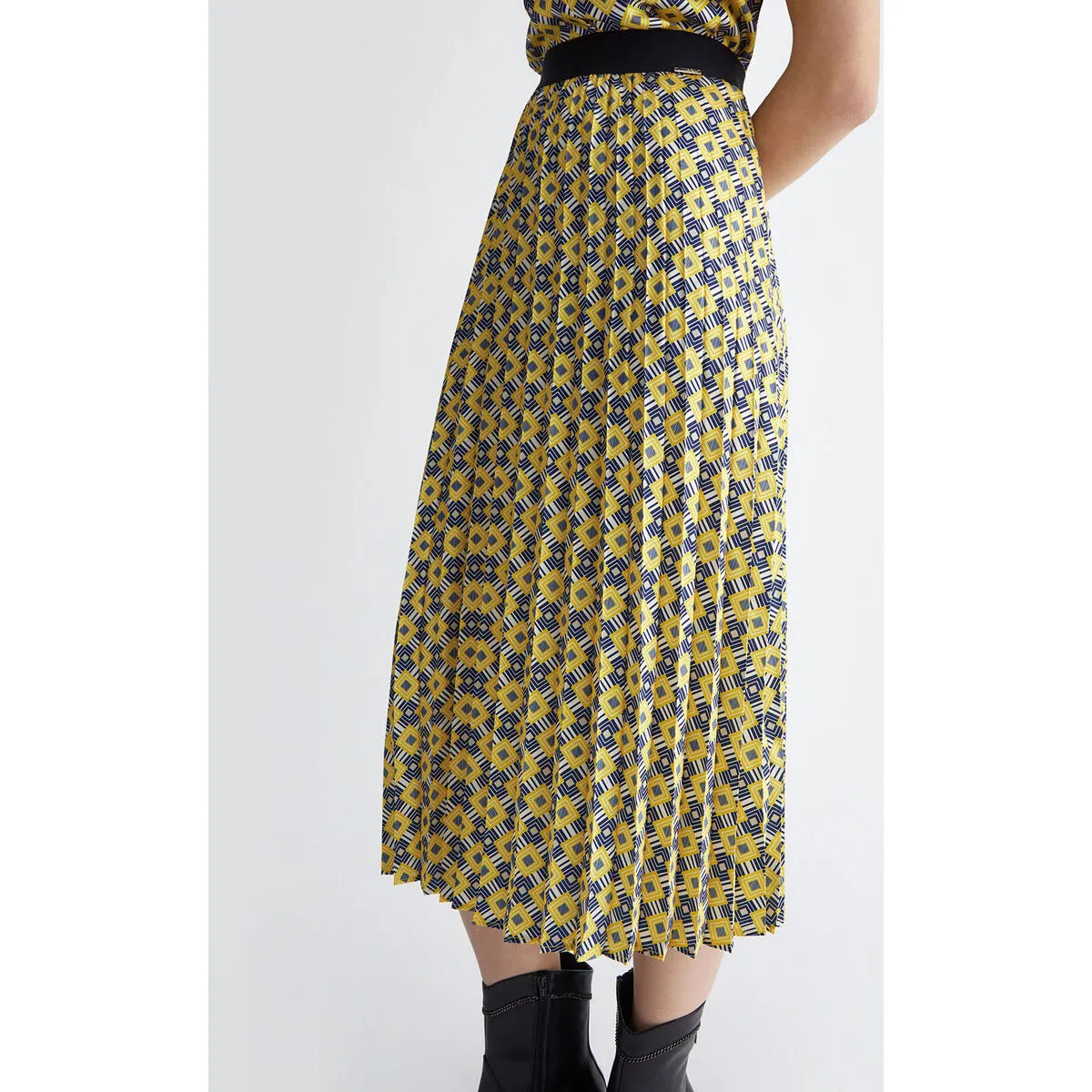 Falda de sarga estampada