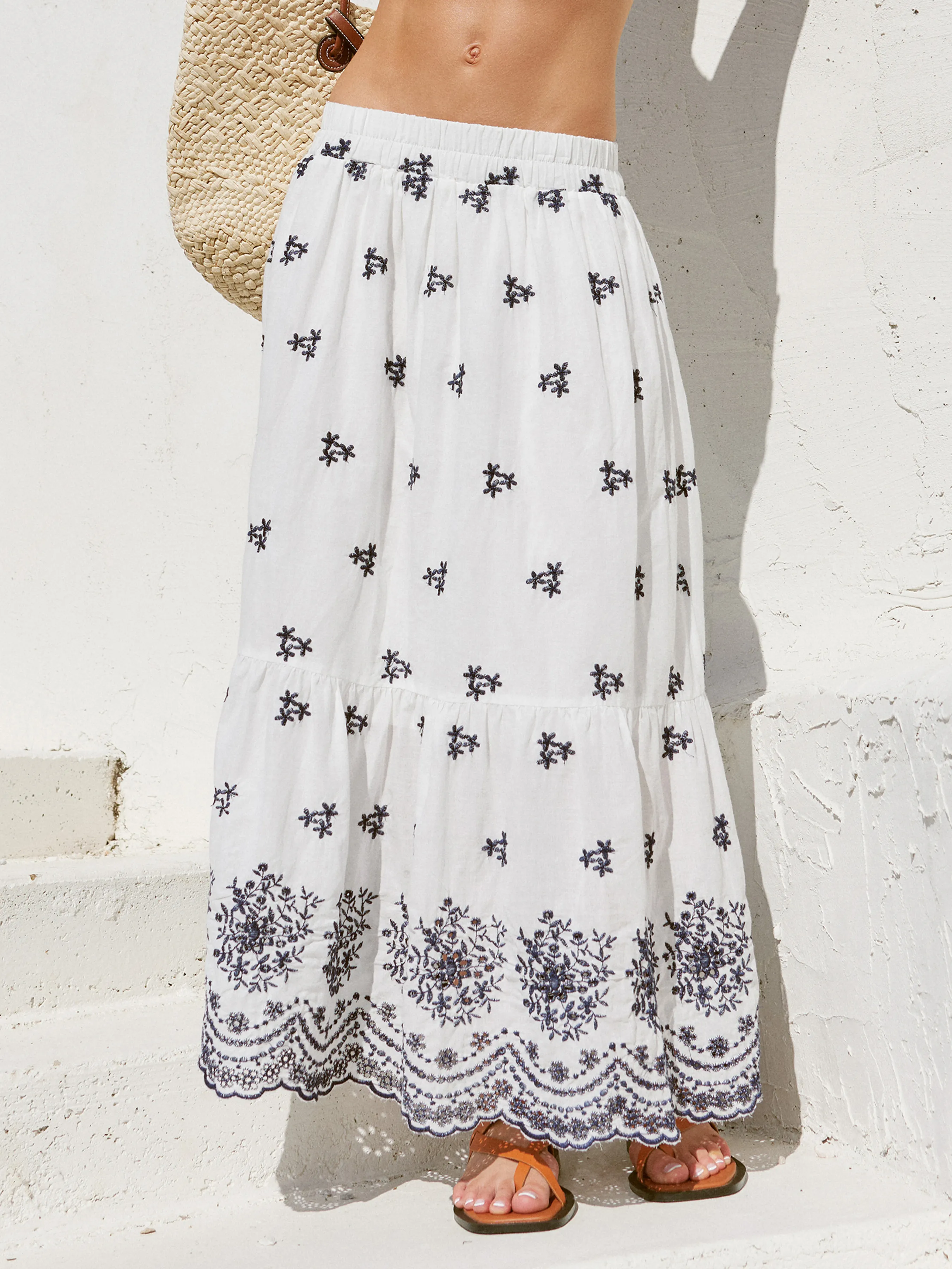 Falda Maxi con Volantes Florales de Cintura Media para Vacaciones en la Playa de Santorini