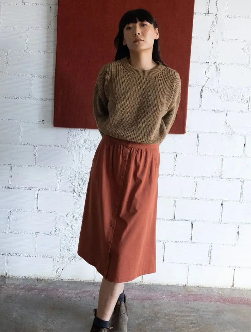 Falda midi lisa de algodón orgánico