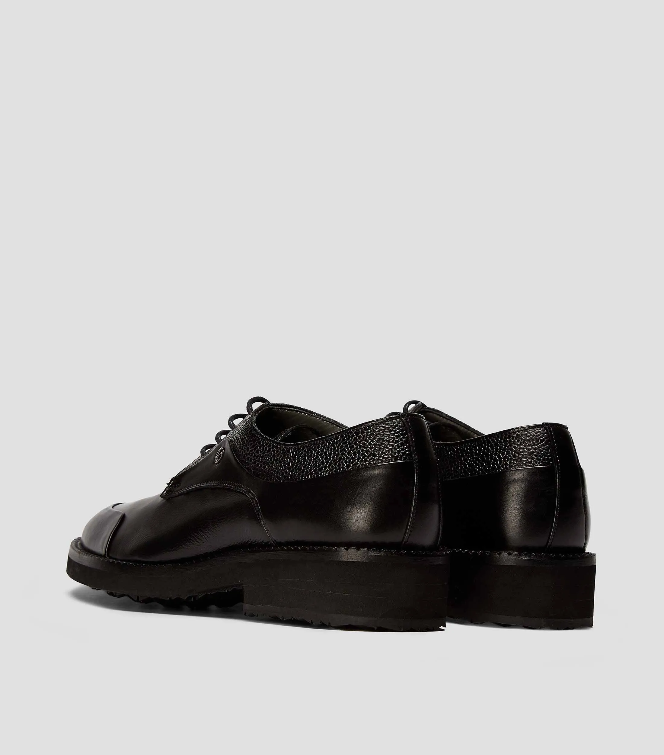 Franco Cuadra Zapatos de Vestir Derby Negros en Piel Tacón Bajo Ancho Hombre