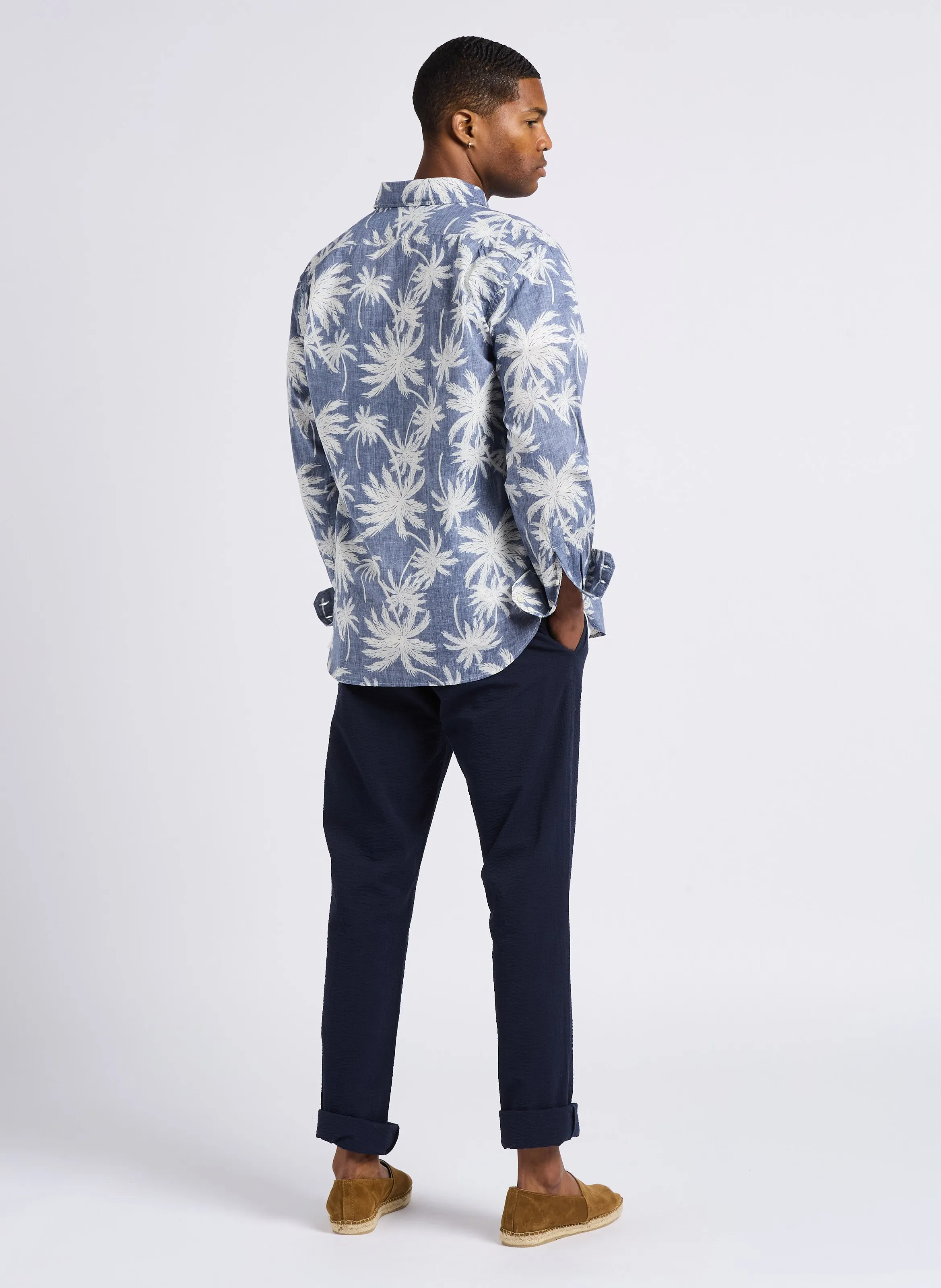 HARTFORD PAUL  CAMISA REGULAR FIT CON ESTAMPADO DE PALMERAS EN ALGODóN EN AZUL