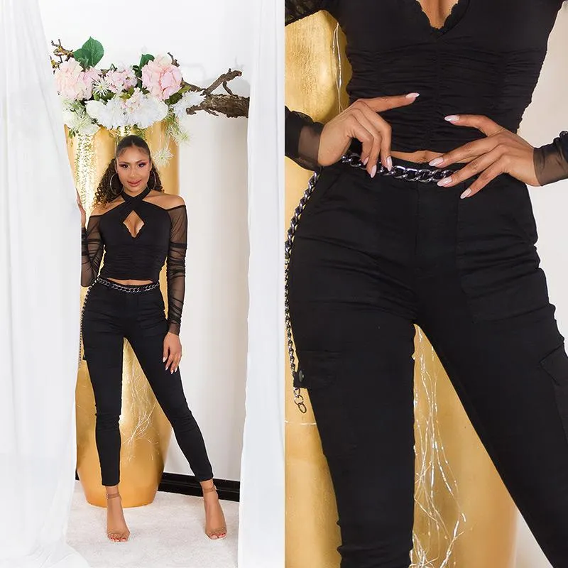 Jeans de cintura alta estilo cargo negro