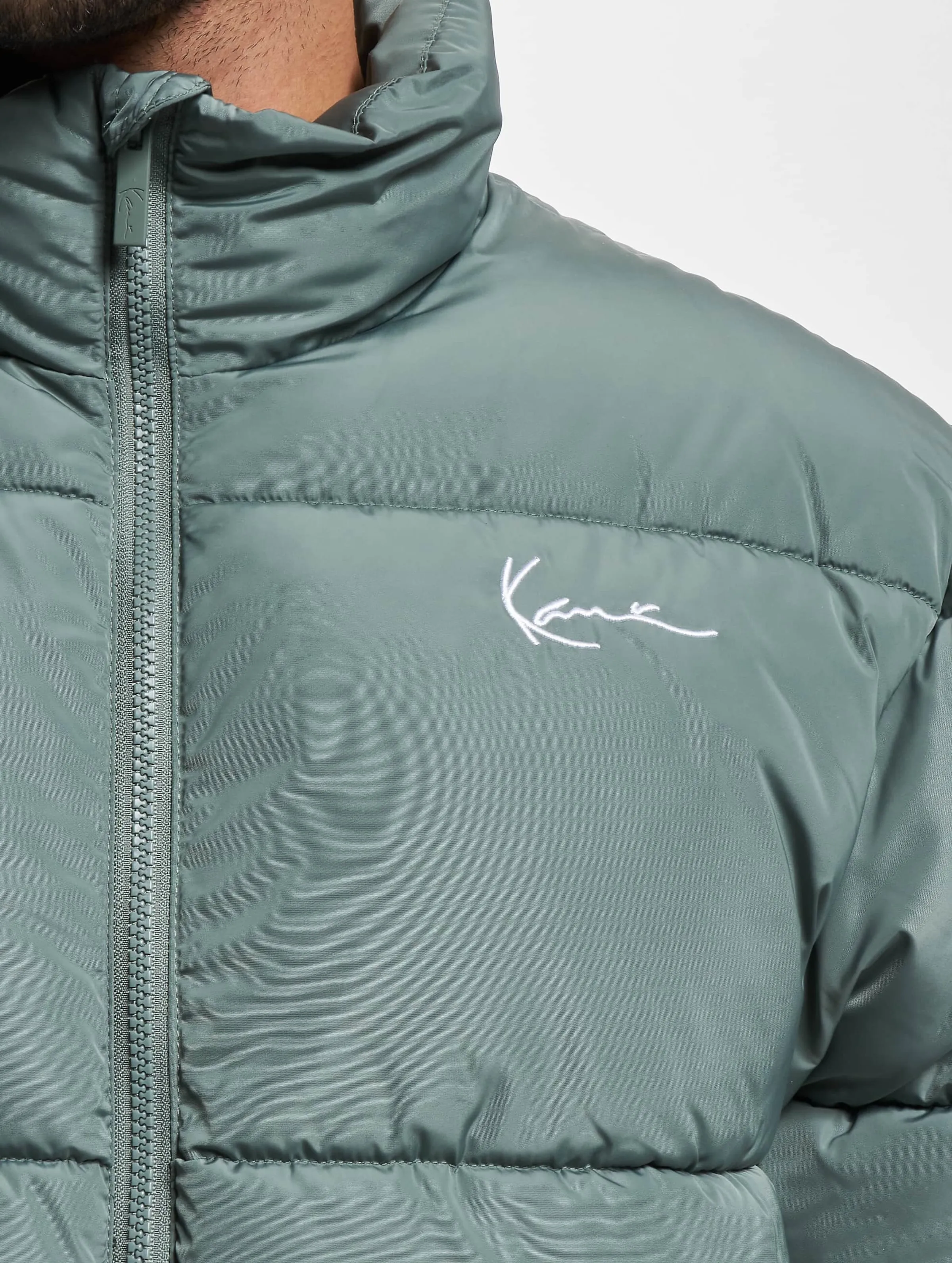 Karl Kani Chest Signature