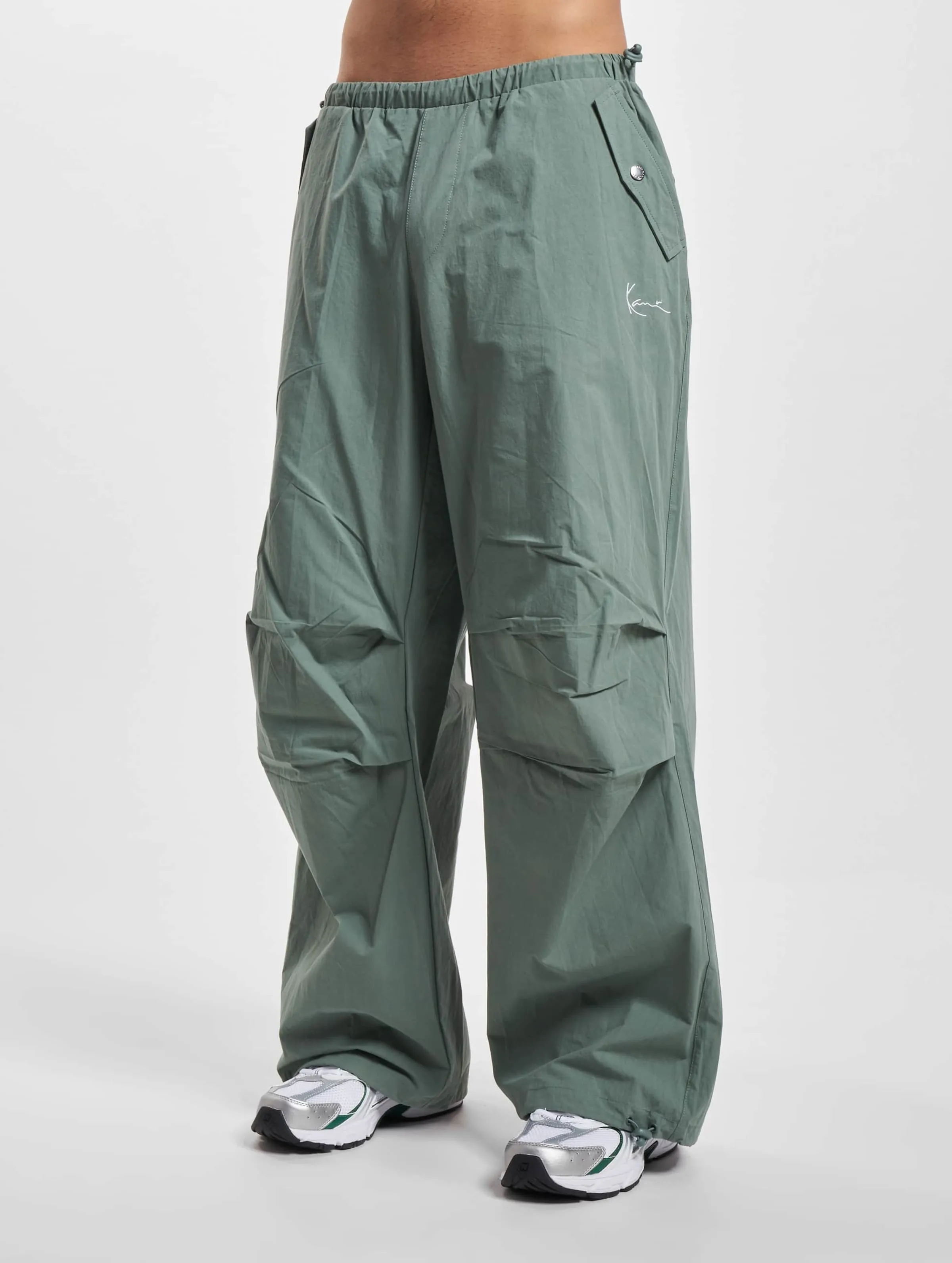Karl Kani Small Signature Parachute