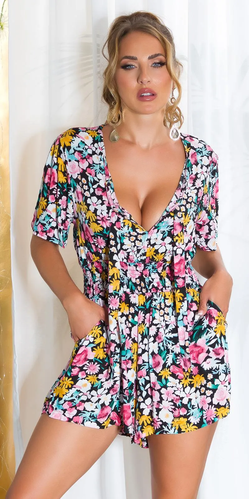 Mono corto de verano negro con manga