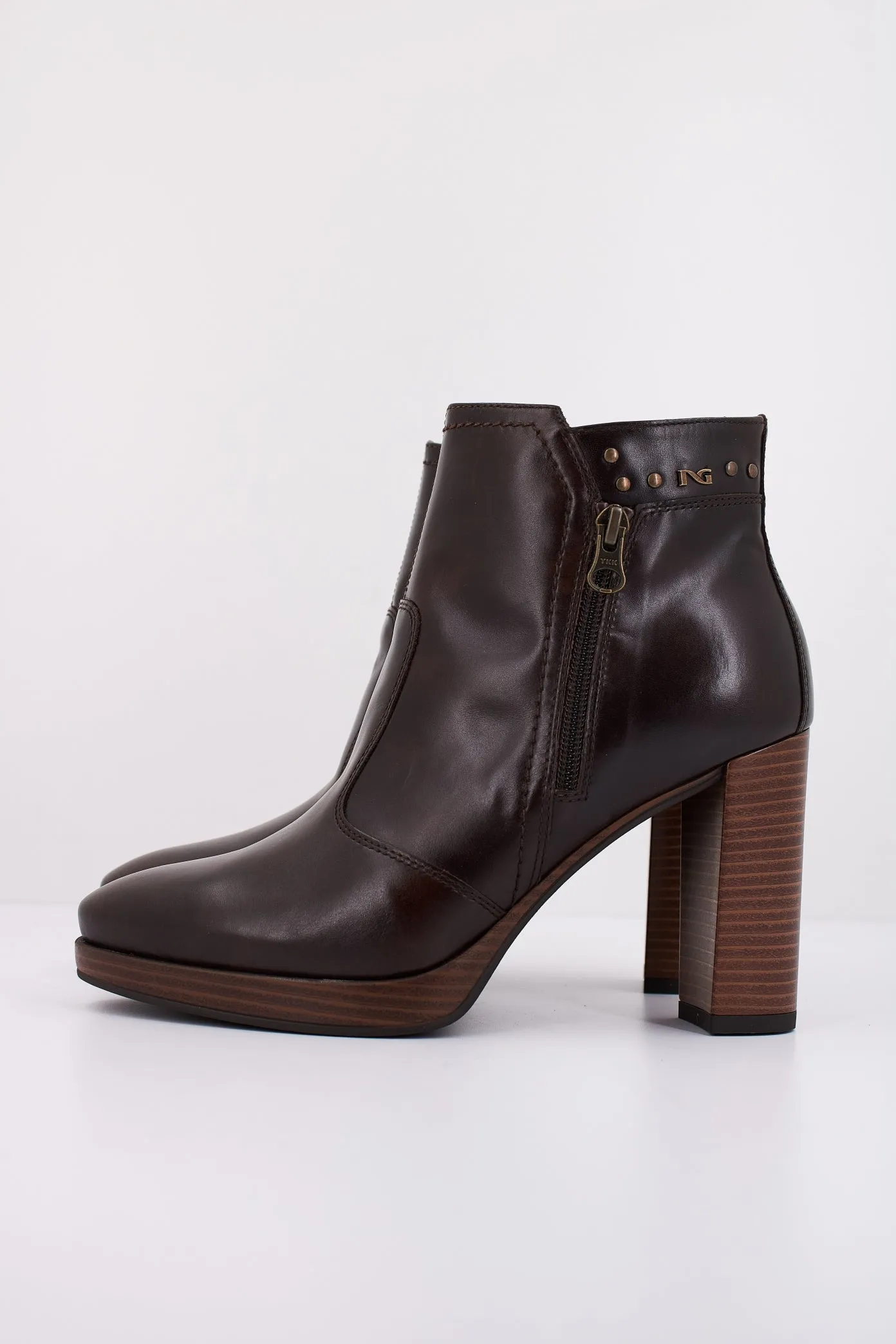 NERO GIARDINI I411230D