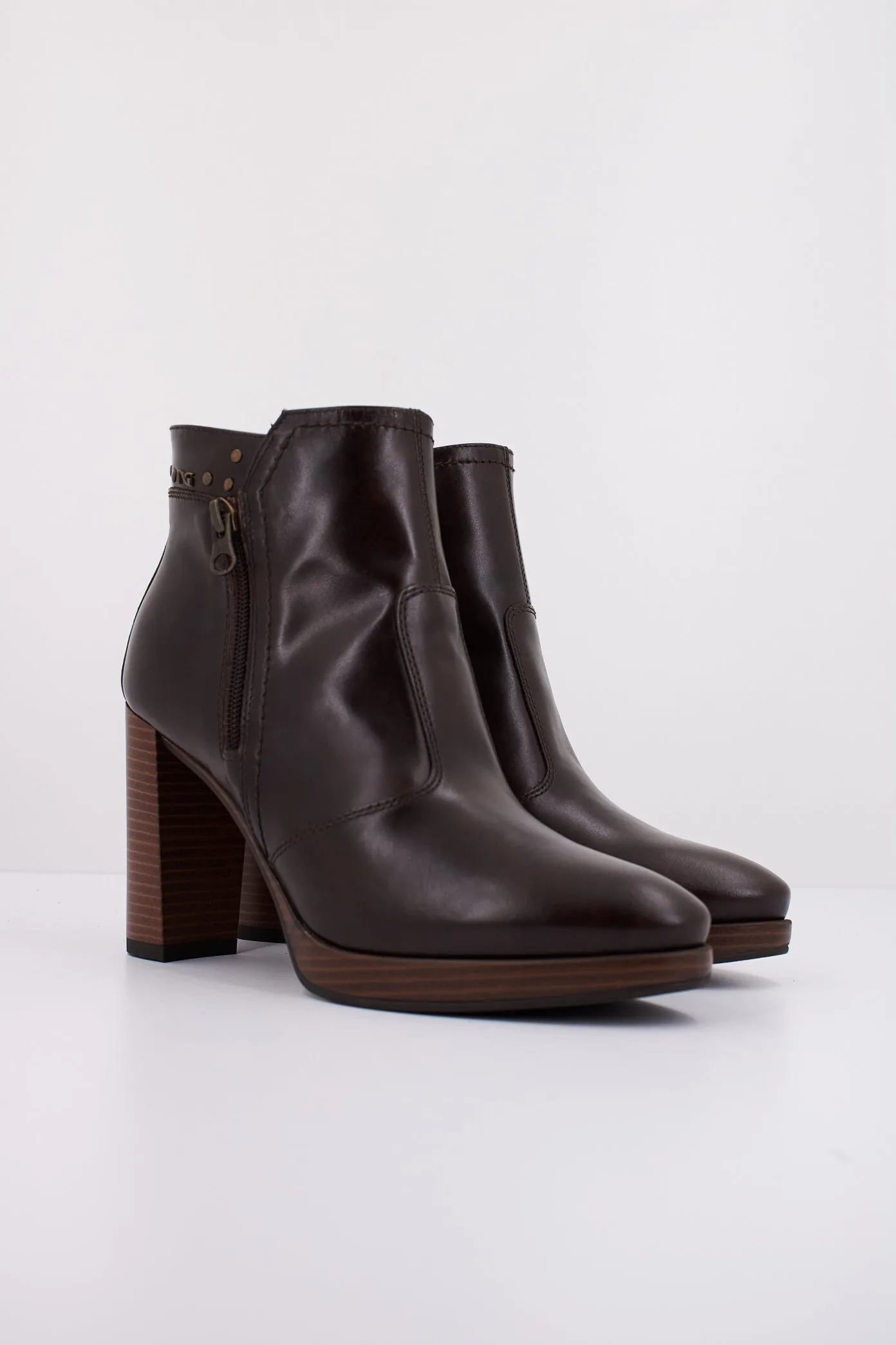 NERO GIARDINI I411230D
