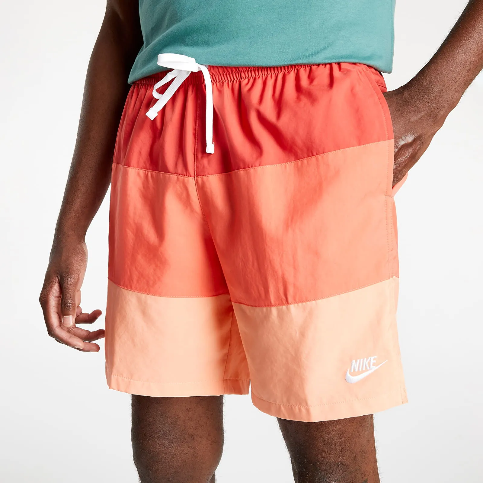 Nike Sportswear City Edition Woven Shorts