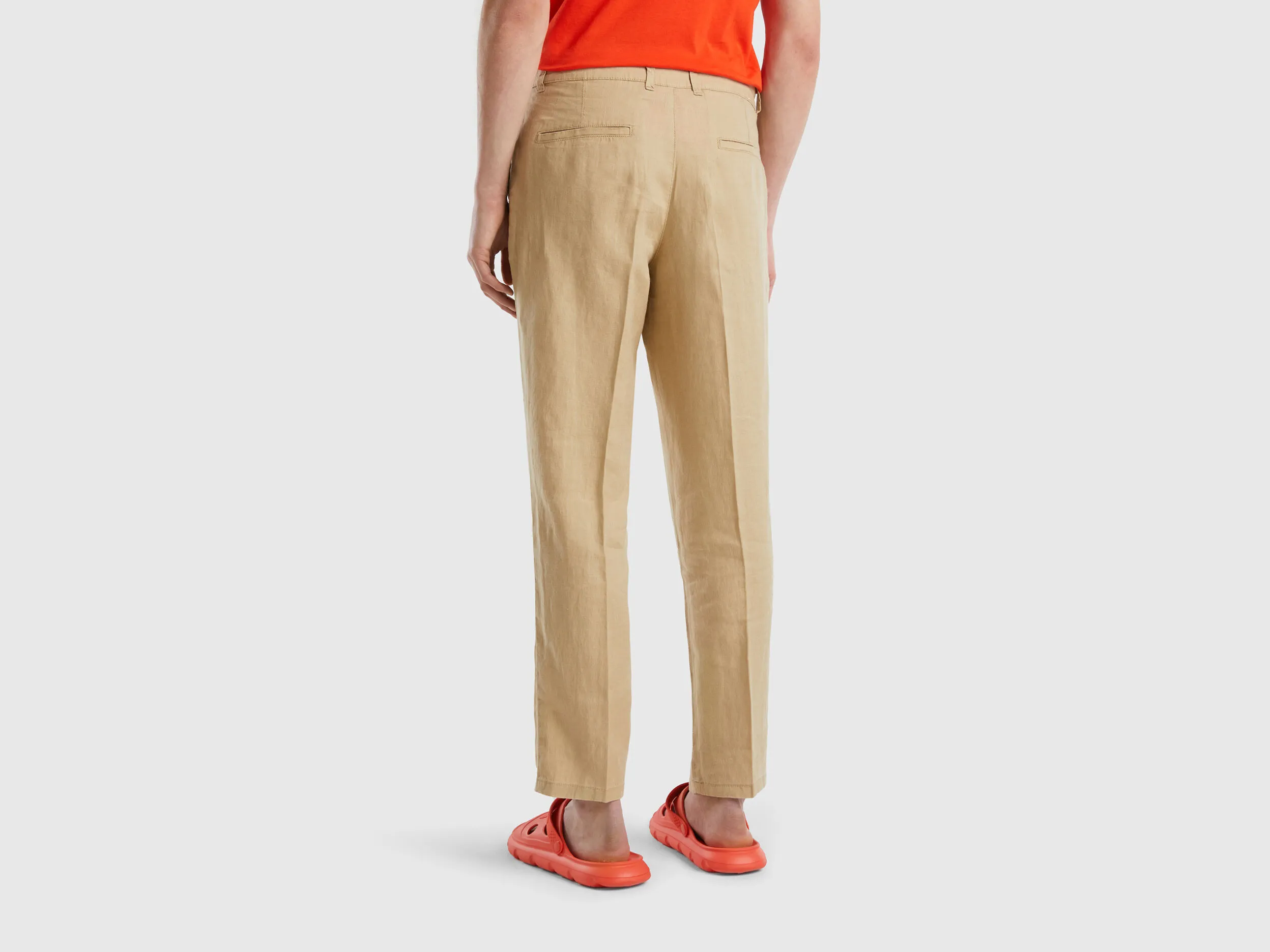 Pantalones chinos de puro lino