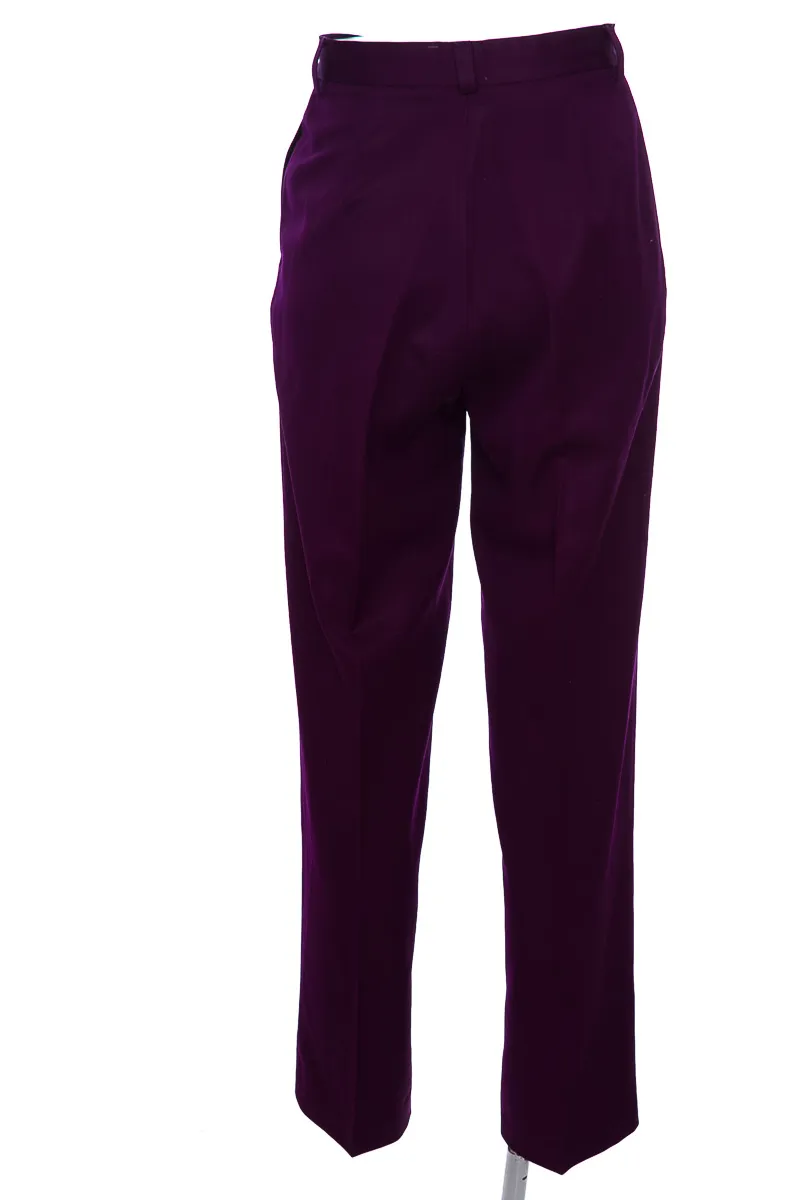 PANTALóN COLOR MORADO  CLOSEANDO